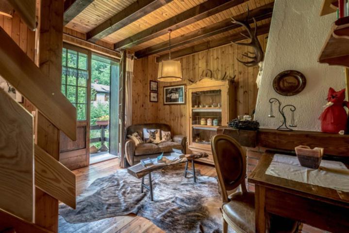 Chalet Silenthia Villa Lenzumo di Concei Kültér fotó